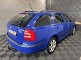 Skoda Octavia Combi 4X4*ELEGANCE*PDC H.-KLIMA-TEMP-15" - Skoda Octavia aus 2007: Kombi