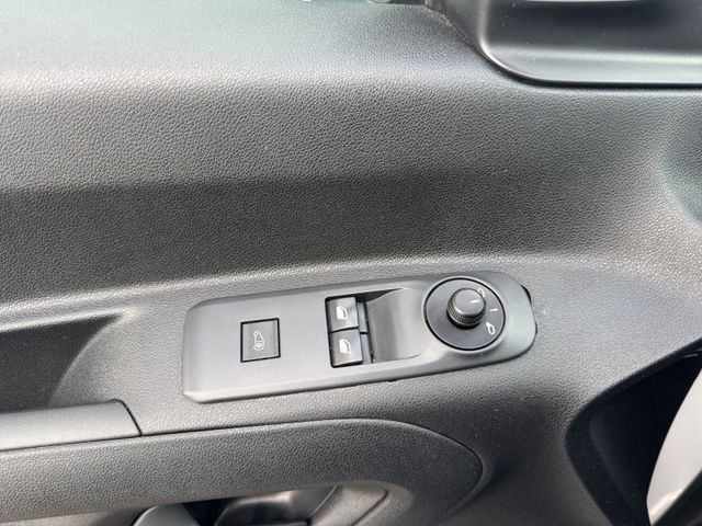 Toyota Proace City 1.5D L2 Kasten Meister *LED*PDC*TEL