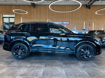 Volkswagen Tiguan *R-LINE*MASSAGE*LKHZ*ACC*CARPLAY*LED