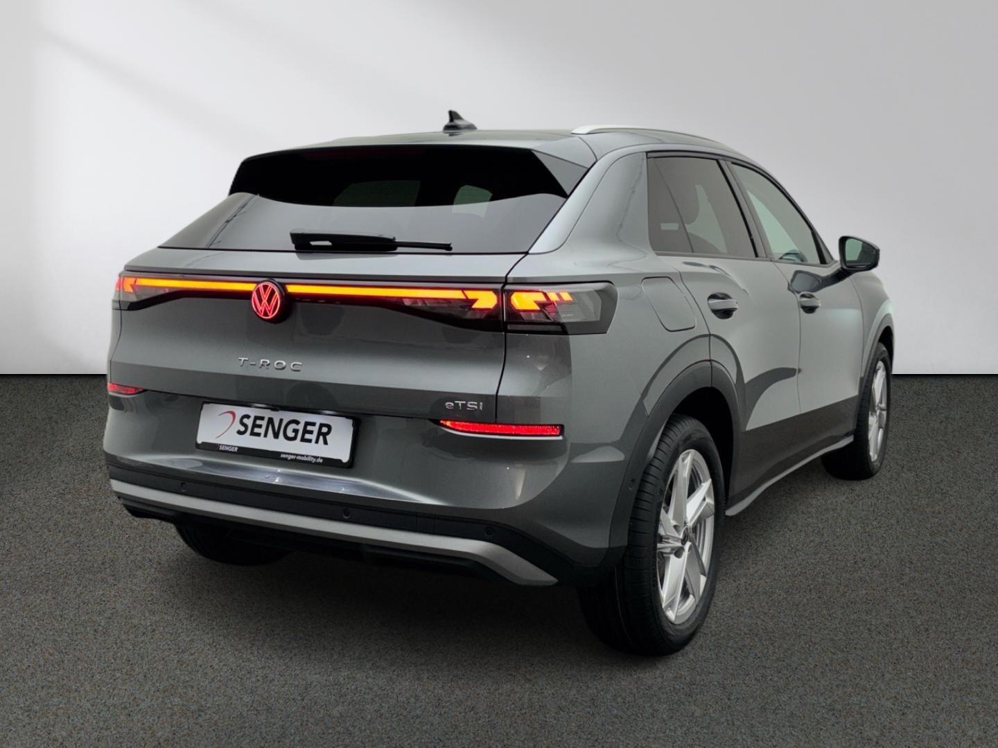 Volkswagen T-Roc 1.5 eTSI Style Pano Navi Matrix HuD Kamera