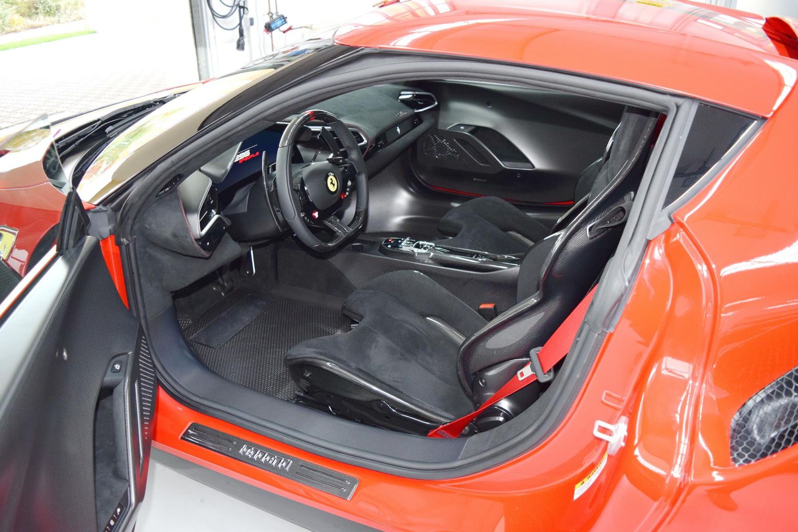 Ferrari 296 Speciale NEU * sofort * on stock imagem 2