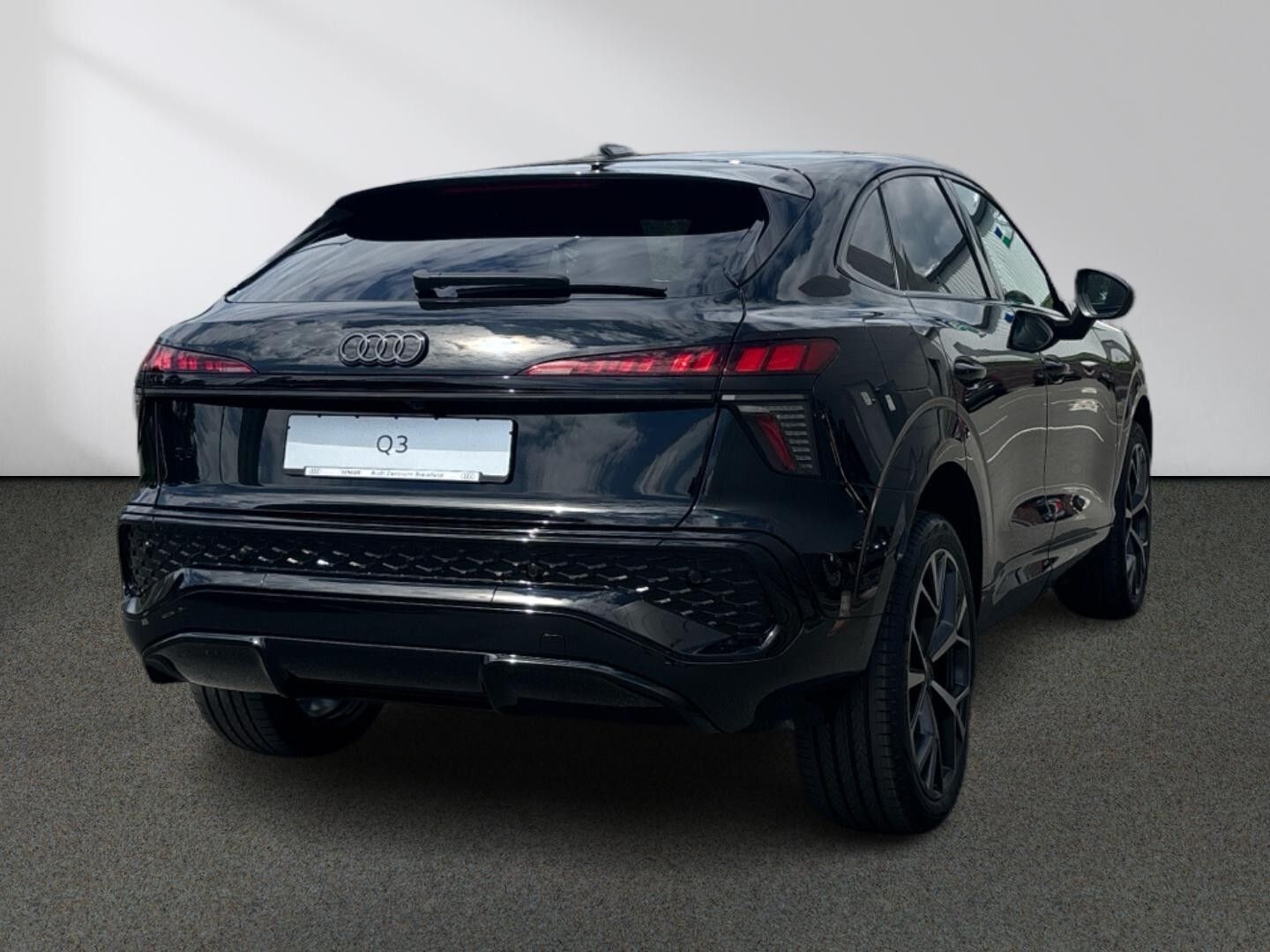 Audi Q3 Sportback e-hybrid 200 kW S tronic imagem 3
