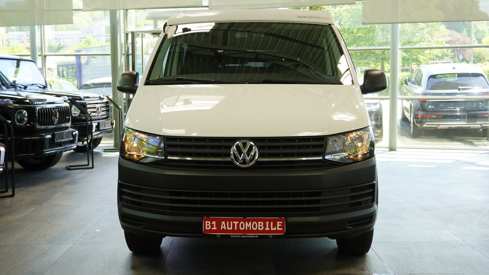 Volkswagen T6 California mit Einbau Küche und Aufstelldach foto 2