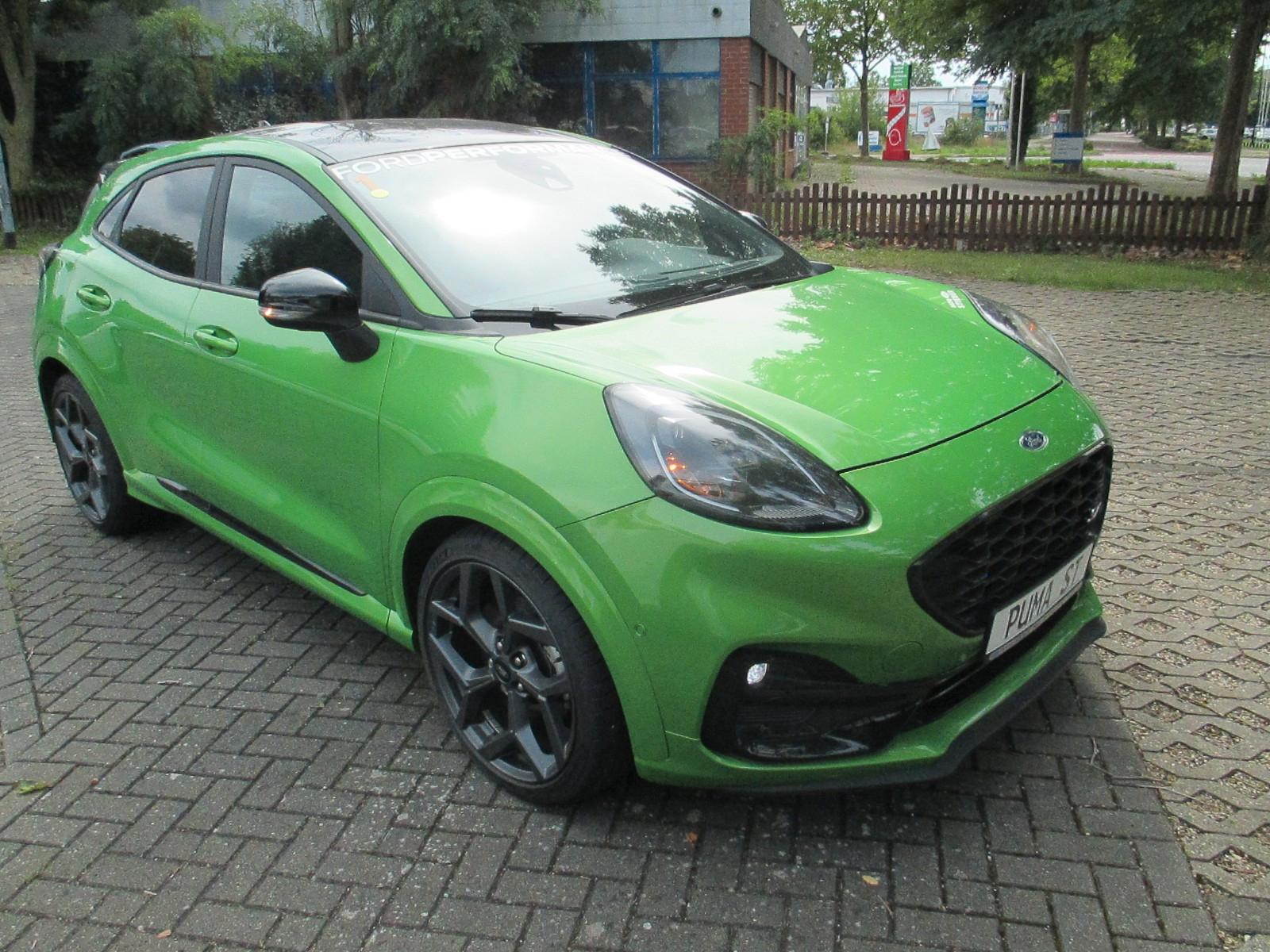 Ford Puma 1.5 "ST"    LED + Navi + PDC + 19 "