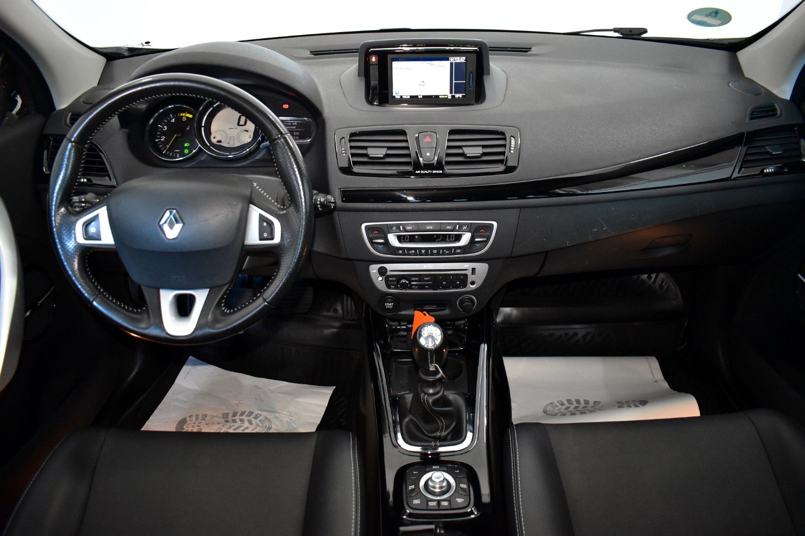 Fahrzeugabbildung Renault Megane III BOSE Edition,Teilleder,Kamera,Navi