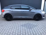 Citroën DS5 SportChic BiXenon Pano Navi PDC Kamera AHK - Citroën DS5 mit Diesel-Antrieb