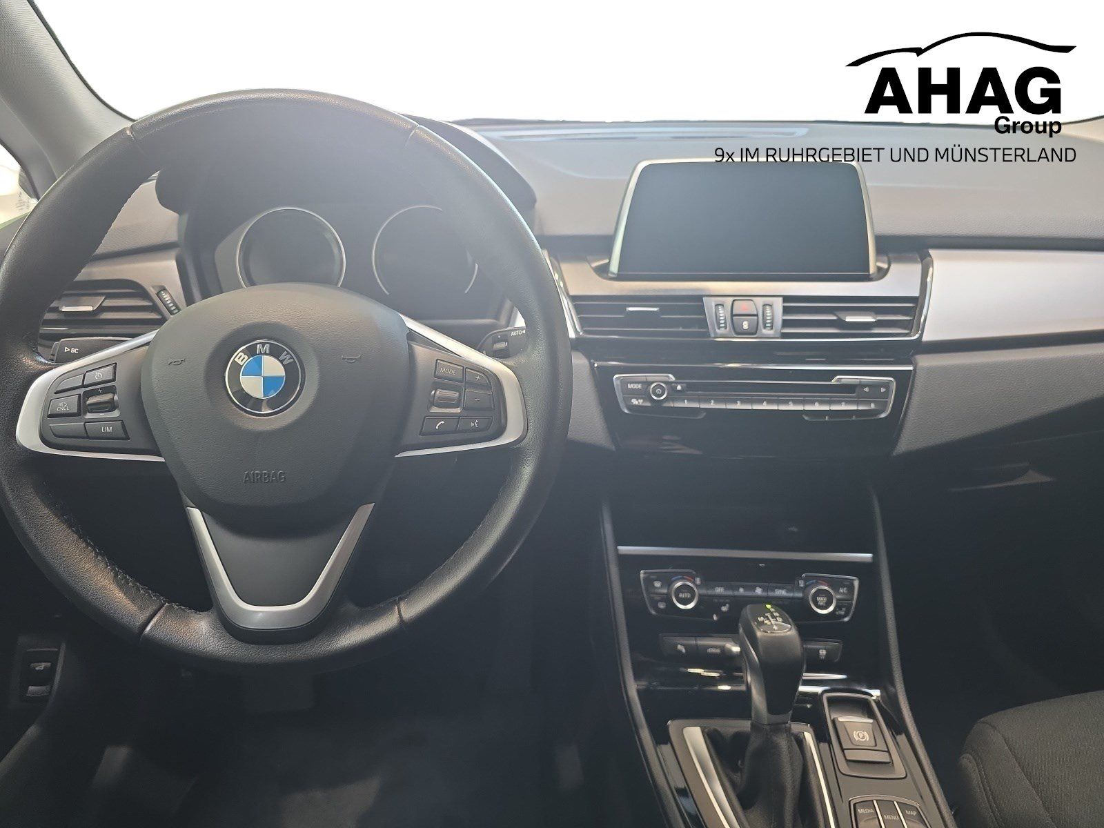 BMW 225 Active Tourer - Bild 8