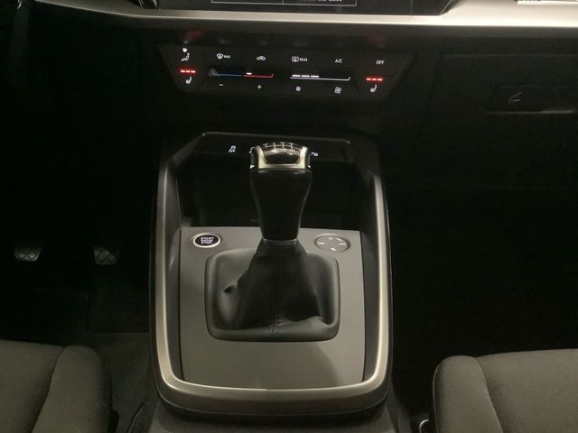 A3 Sportback 30 TFSI 6-Gang,Navi,GRA,Scheiben ab
