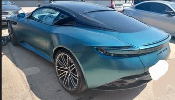 2024 Aston Martin DB12 — фото 1