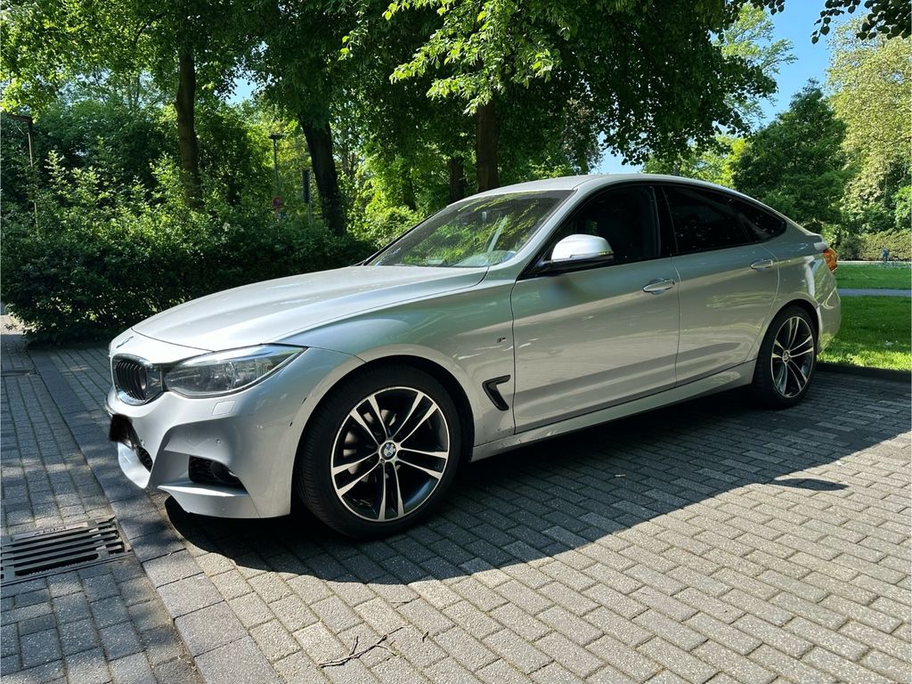 Image of BMW 318 Gran Turismo