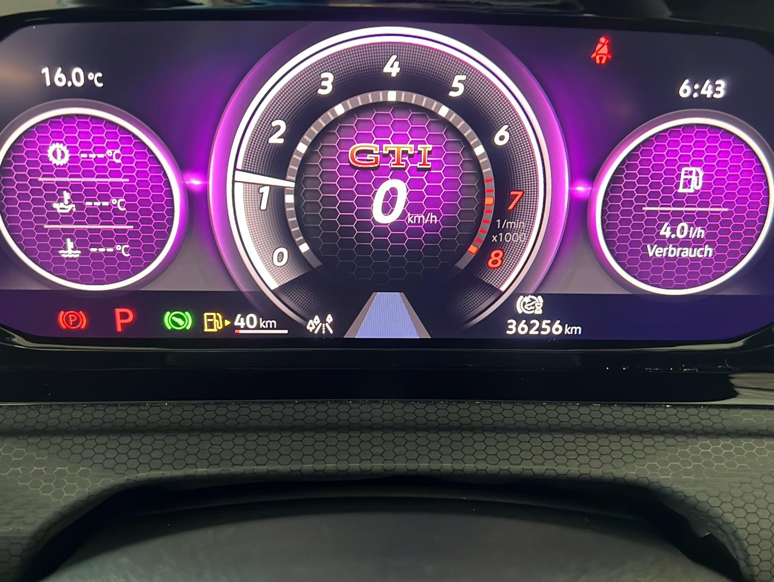 Volkswagen Golf 2.0 TSI GTI Clubsport*KeyGo*LED+*DAB*, миниатюра 10
