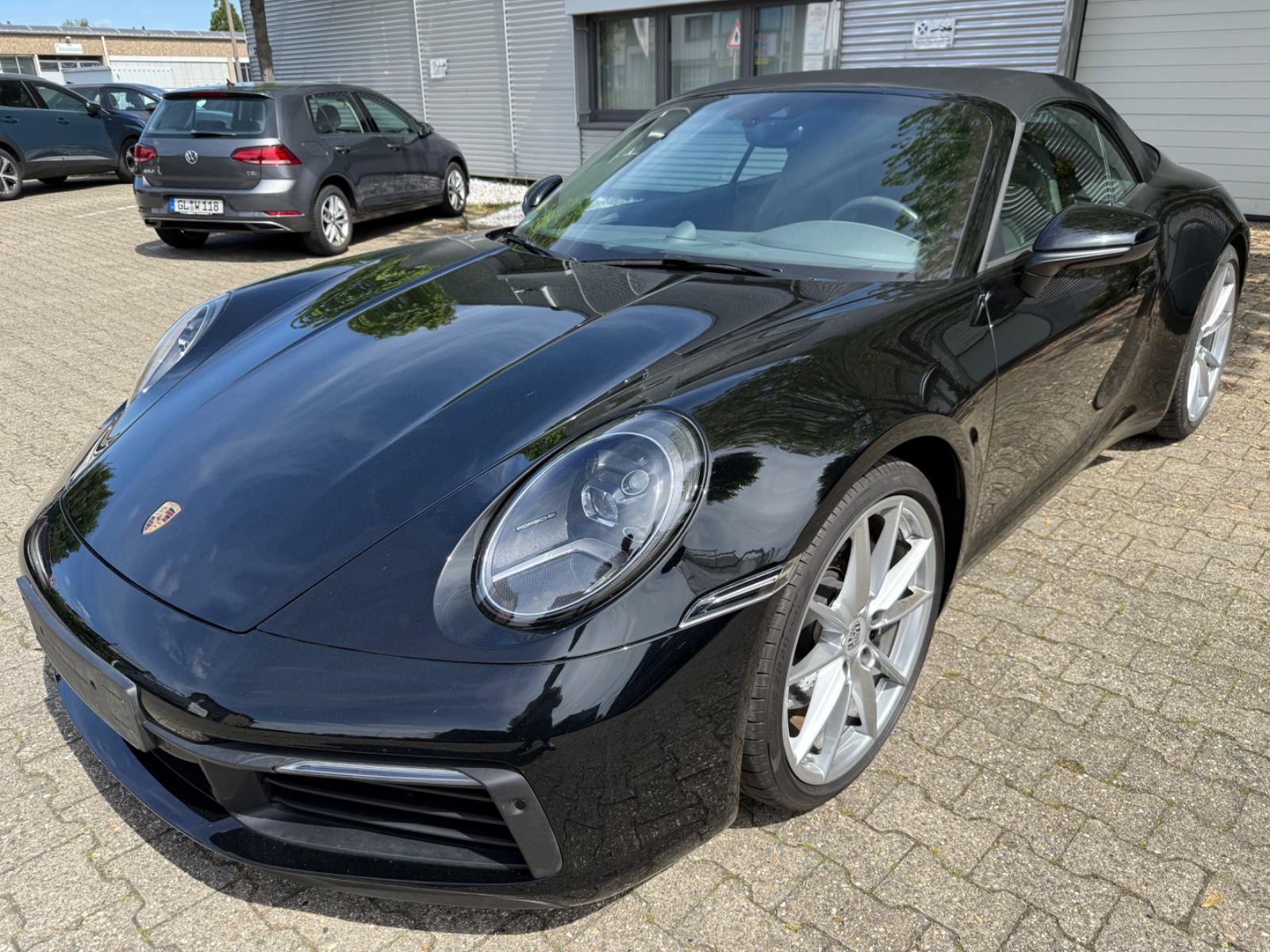 Porsche 992 Carrera 4S Cabrio "BOSE""3 J. APPROVED"