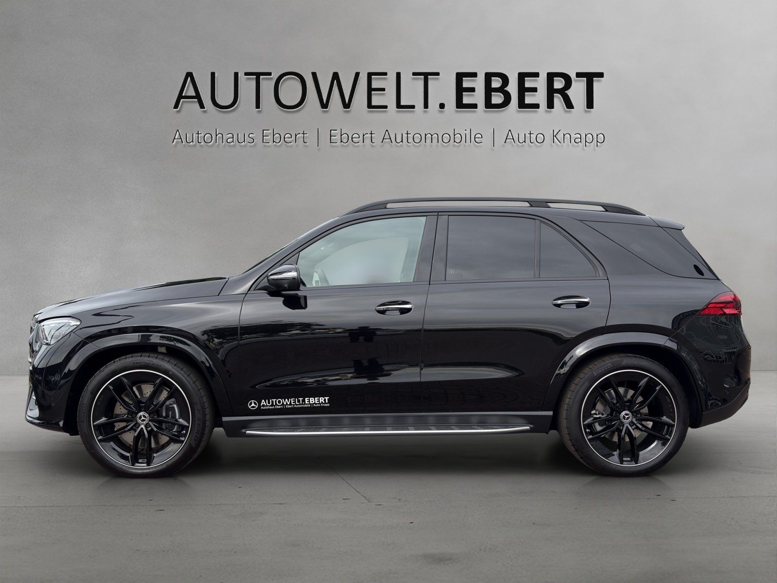Fahrzeugabbildung Mercedes-Benz GLE 450 d 4M AMG Distro Burm AHK KeyGo PANO 360°
