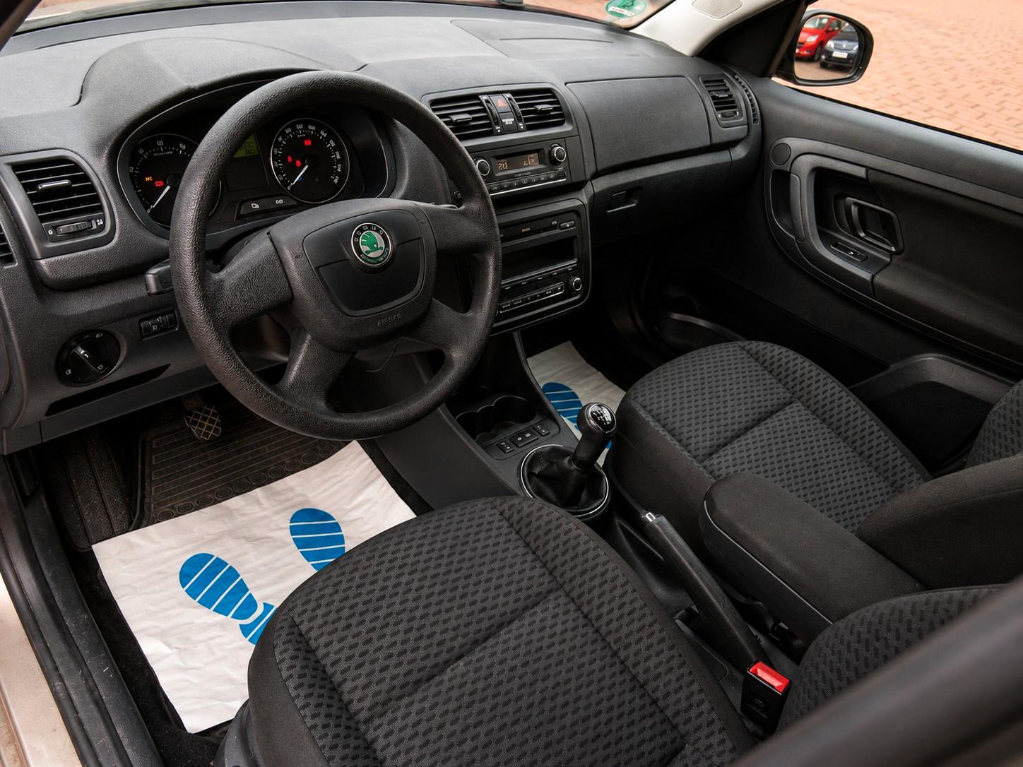 Skoda Roomster 2011 — photo 13