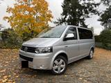 Volkswagen T5 Multivan 2.0 Top Zustand  - VW T5 Multivan Gebrauchtwagen in Nürnberg