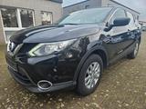 Nissan Qashqai Visia AHK TEMP BT PDC - Nissan Qashqai Visia mit Diesel-Antrieb