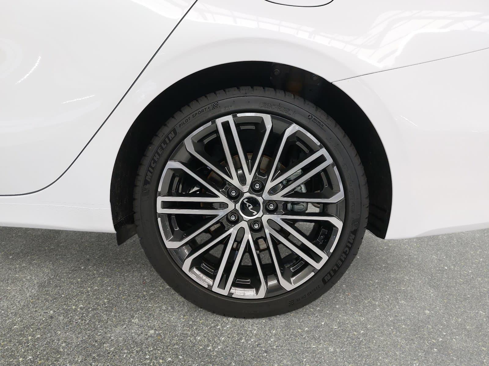 Kia CEED SW 1.5 T-GDI DCT7 GT-LINE TECHNOLOGIE PERFO