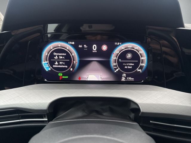 Golf VIII 1.5 eTSI DSG LED+AHK+RFK+ACC+SHZ+APP-C