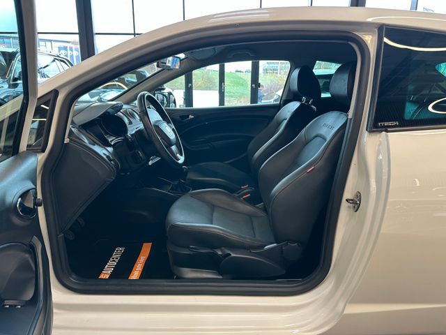 MYAUTOCENTER – Gebraucht- und Jahreswagen mit Werkstattservice in Pfaffenhofen Seat Ibiza SC i-Tech *KLIMA*TEMPOMAT*SZHZ*NAVI*