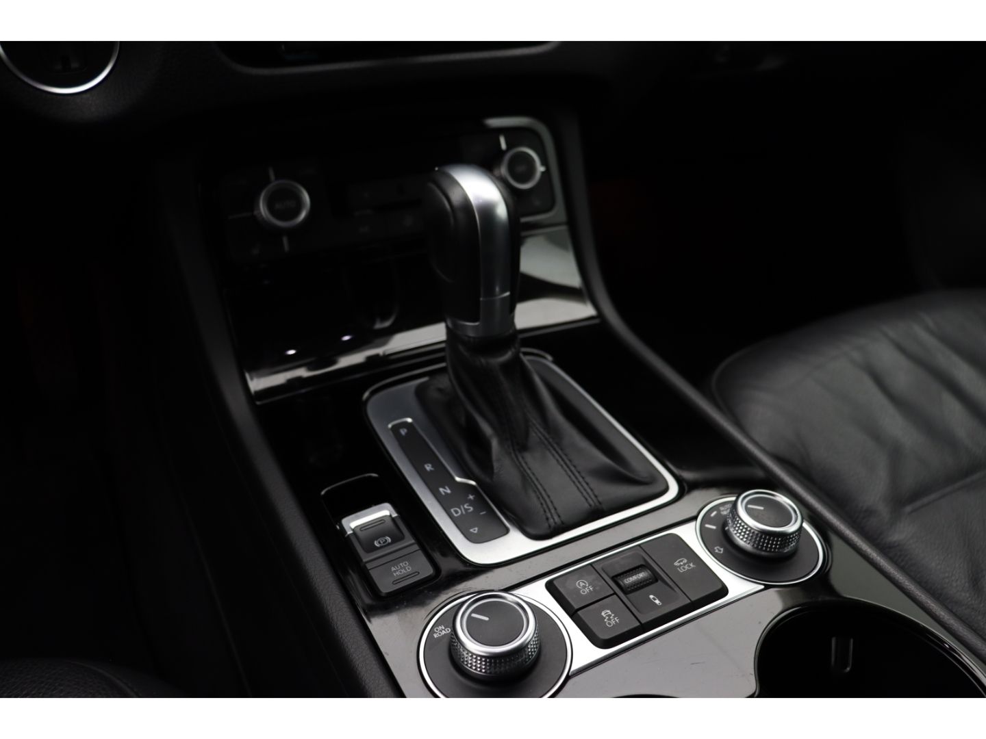 Fahrzeugabbildung Volkswagen Touareg V6 TDI BMT Start-Stopp Terrain Tech 4Mot