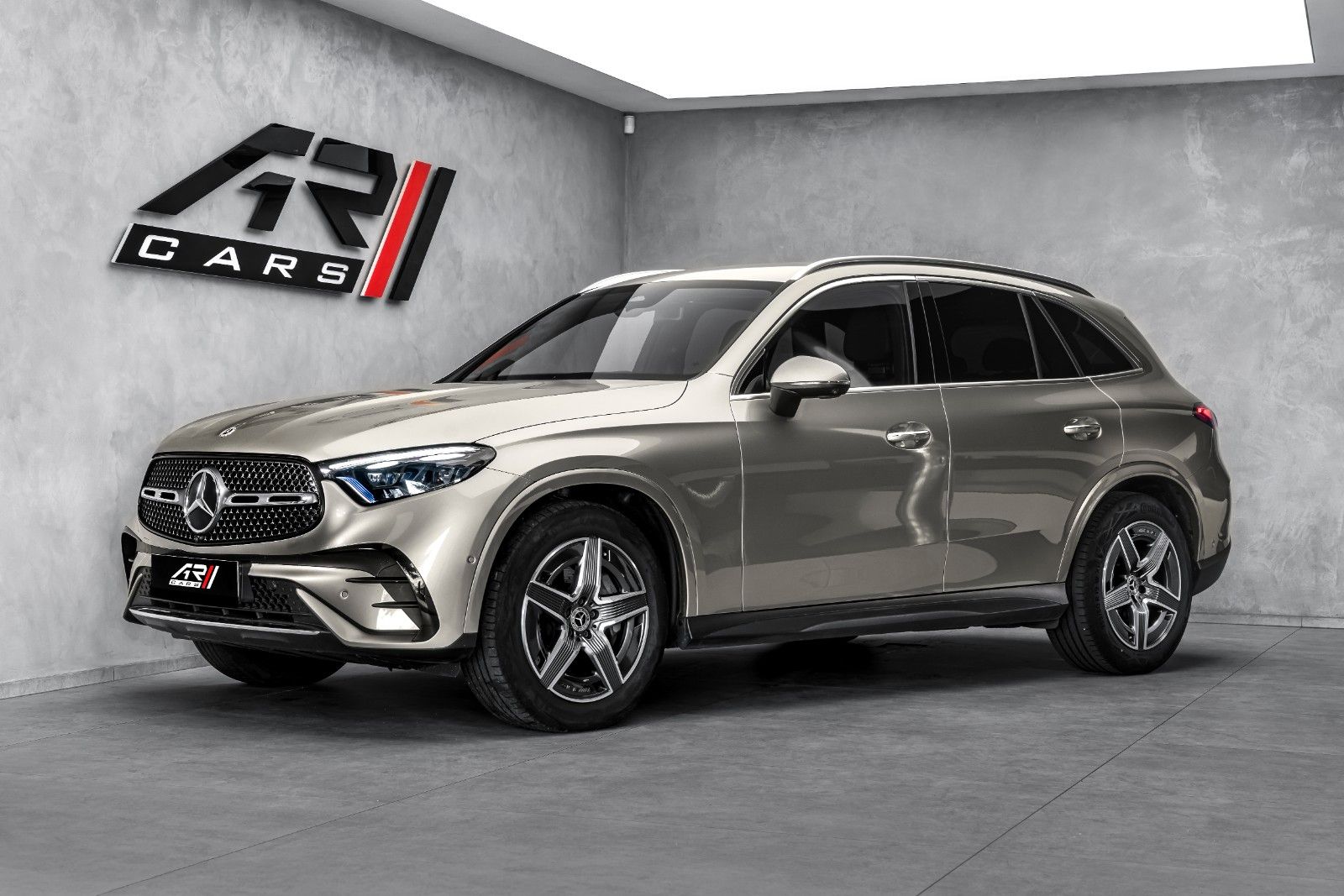 MERCEDES-BENZ GLC 300 4Matic AMG*Nappa*HuD
