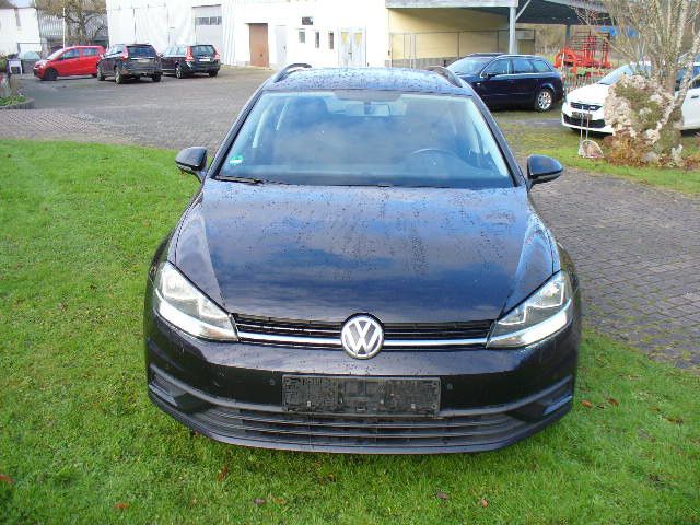 Volkswagen Golf VII Variant Trendline BMT/Start-Stopp  Navi