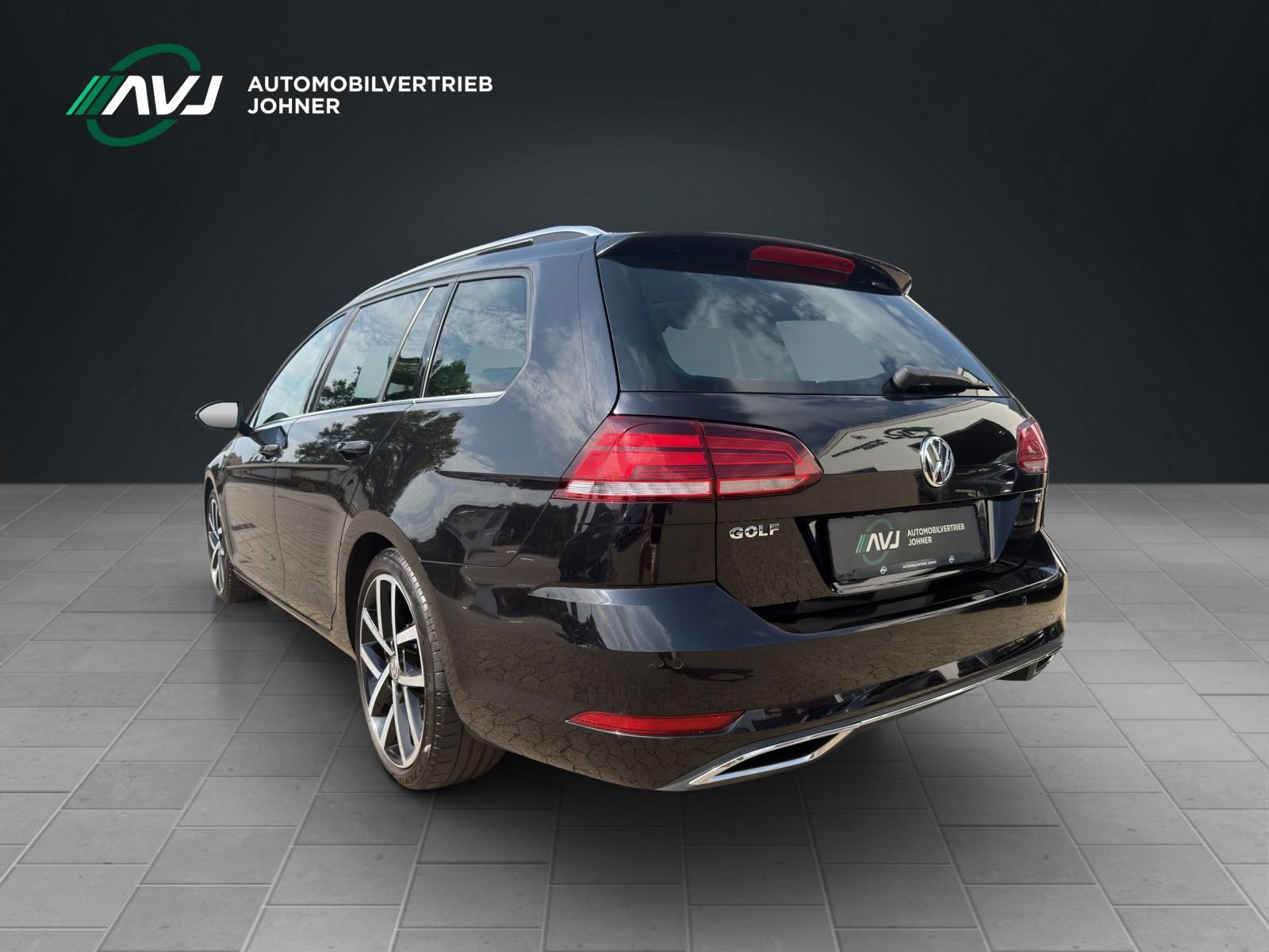 Volkswagen Golf Highline | R-Line | DSG | ACC | LED