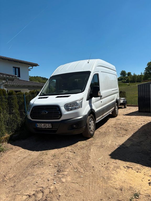Image of Ford Transit