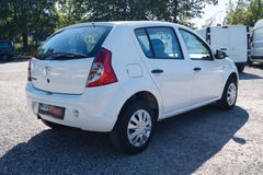 DACIA Sandero Basis