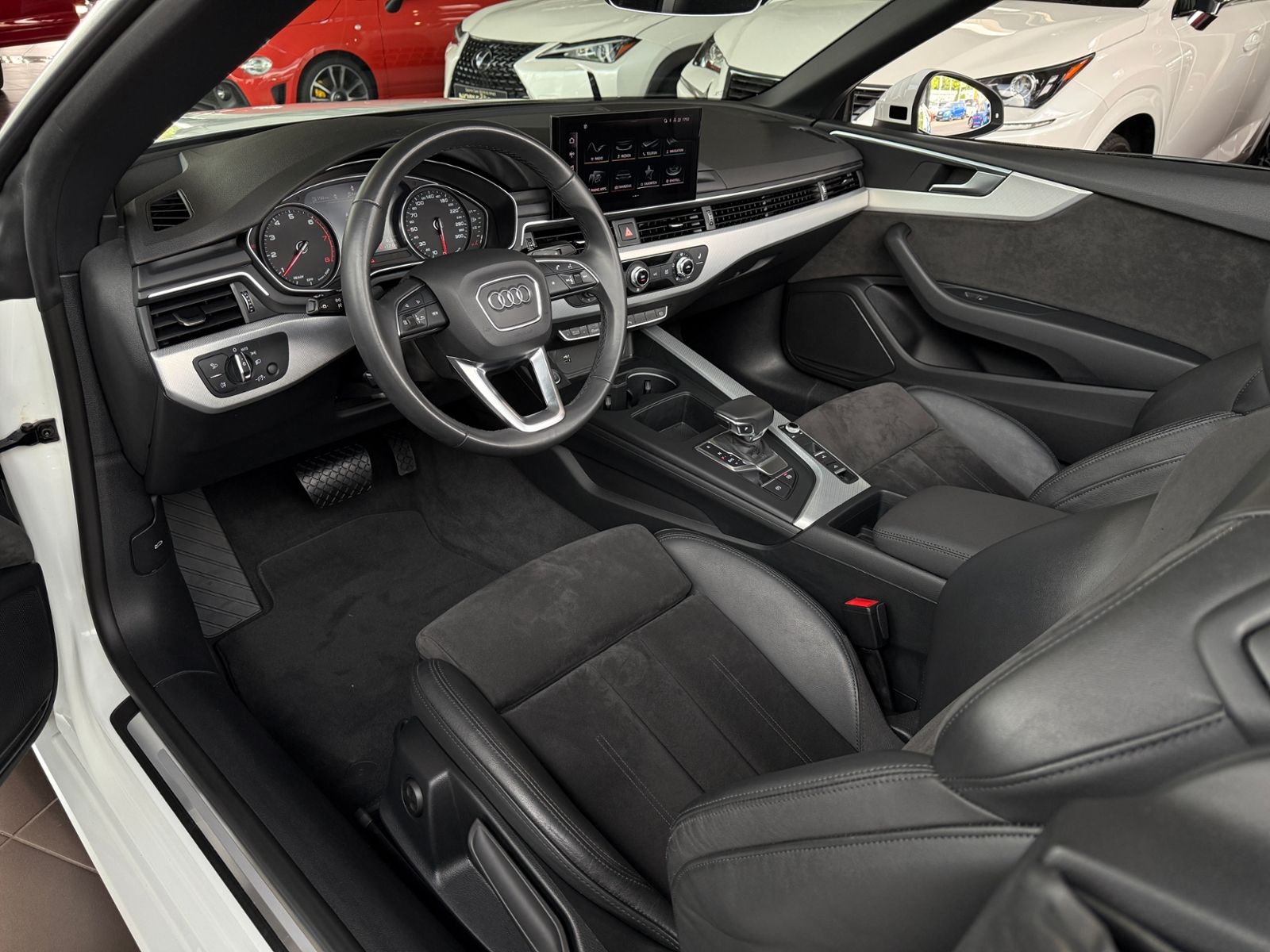 Fahrzeugabbildung Audi A5 Cabrio advanced 40 TFSI S tronic MATRIX KAM