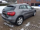 Mercedes-Benz GLA 180  Urban   LED  Navi  SHZ  el.HK  37000 km - Mercedes-Benz GLA-Klasse Gebrauchtwagen in Bremen