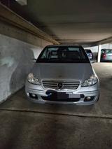 Mercedes-Benz 200 - Mercedes-Benz 200 aus 2007