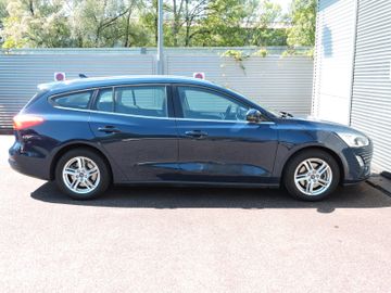 Ford Focus - 8
