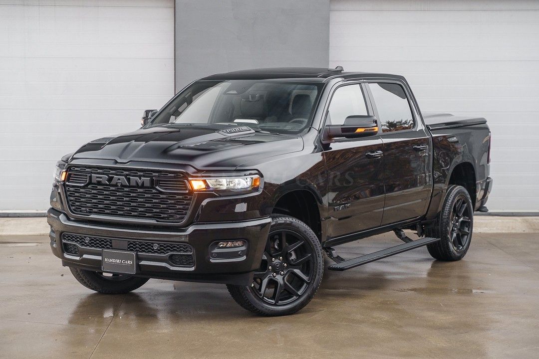 Dodge 2026 RAM Sport Night G/T €67800 +FLOOR SHIFTER imagem 2