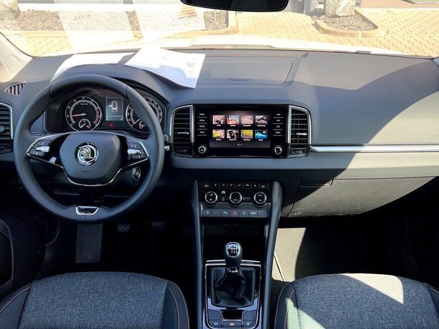 Fahrzeugabbildung SKODA Karoq Clever 1,5 TSI 110 kW DSG