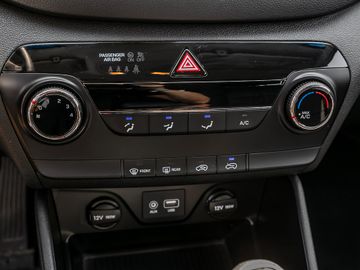 Hyundai Tucson 1.6 blue Classic 2WD Bremsassistent Alarm