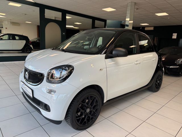 SMART forFour  forfour passion AHK/AUTOM/KLIMA/PANORAM