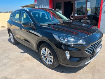 Ford Kuga - 3