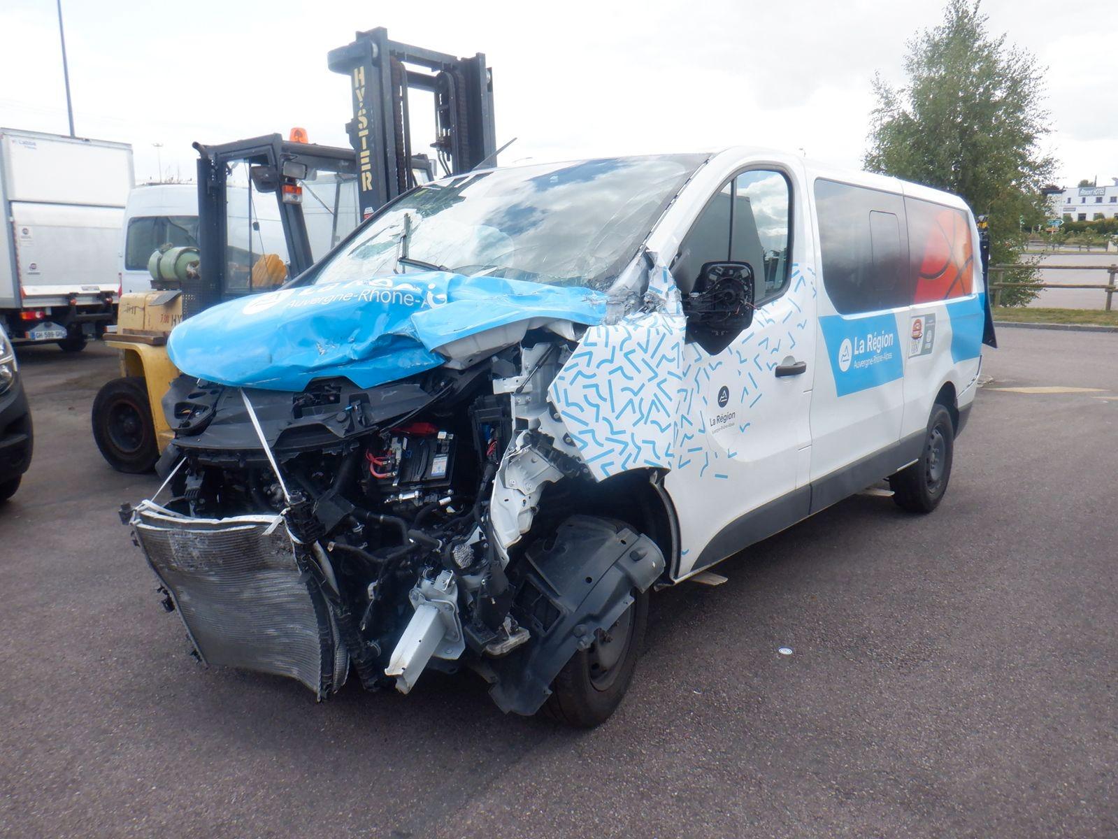 Renault Trafic Combi 2.0 BlueDCI 150CH L2H1 9 seats