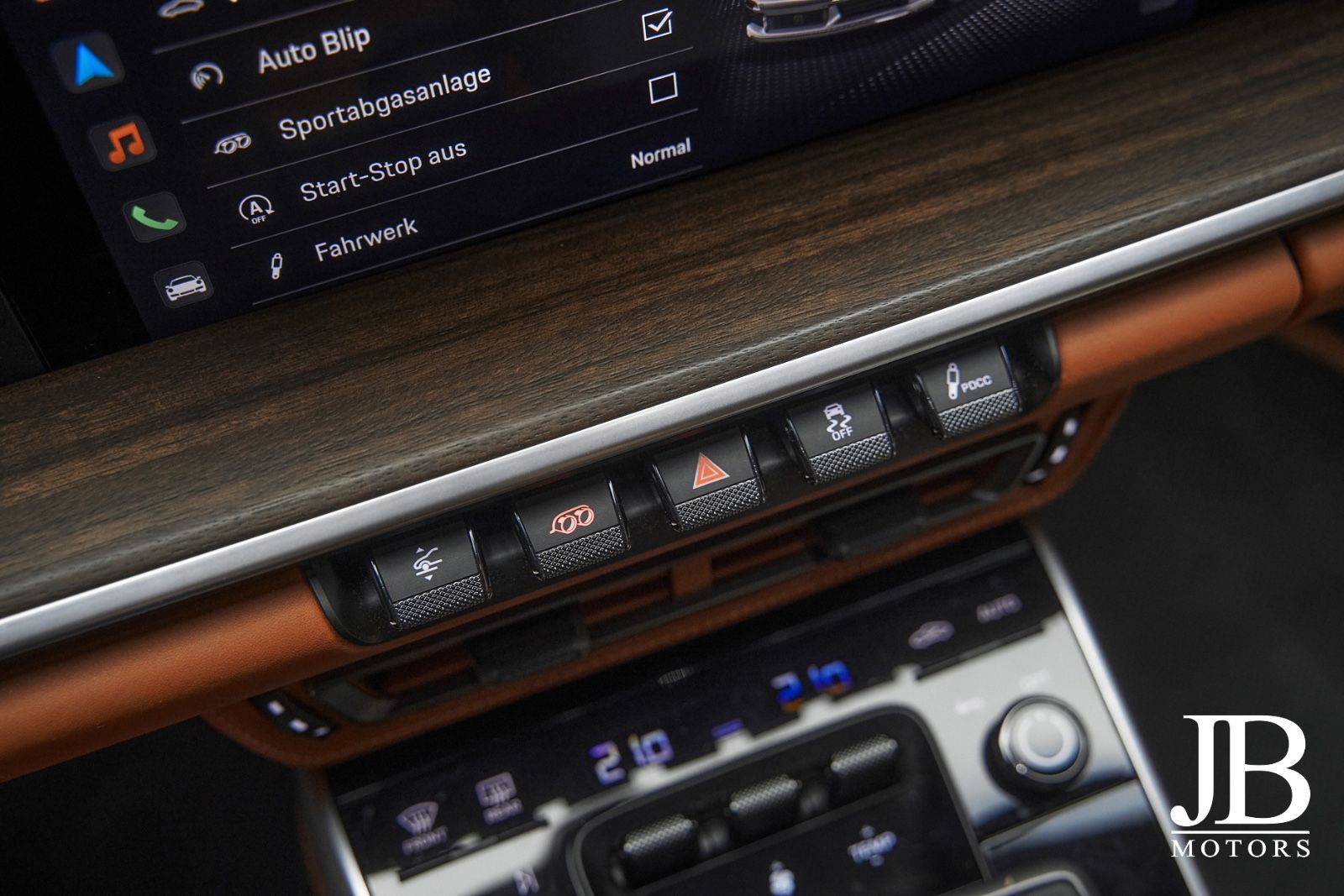 Fahrzeugabbildung Porsche 992 Sport Classic Burmester Lift Cognac 360° LED