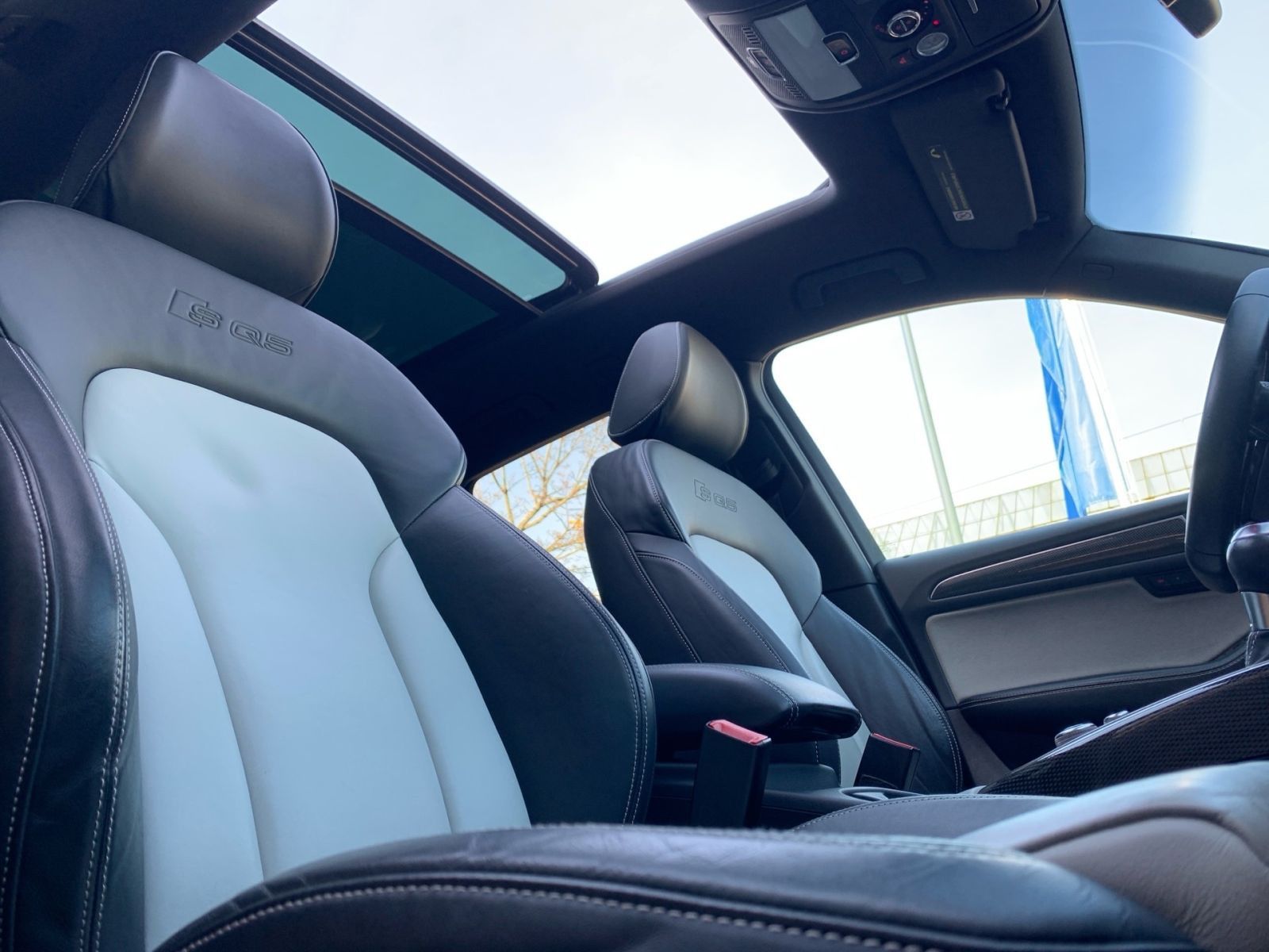 Fahrzeugabbildung Audi SQ5 3.0 TSFI quattro Automatik