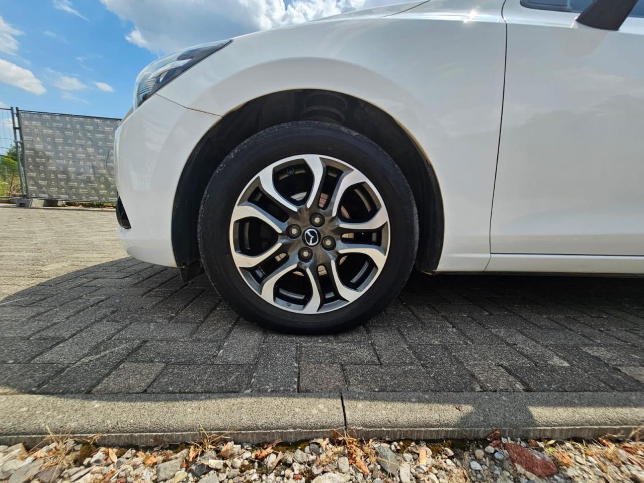 Mazda 2 Lim. 1.5 Sports-Line SHZ TEMP KLIMA TOUCH