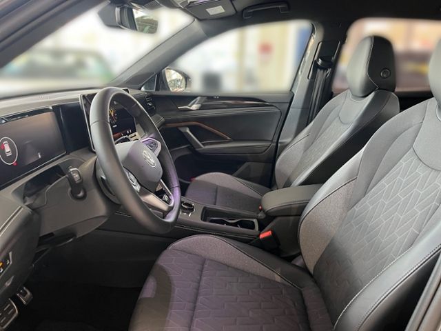 Fahrzeugabbildung Volkswagen Tiguan 2.0 TDI DSG GOAL GJR NAVI LED-PLUS AHK