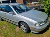 Volvo verkaufe Volvo V40 - gebrauchte Volvo V40 aus dem Jahr 1999
