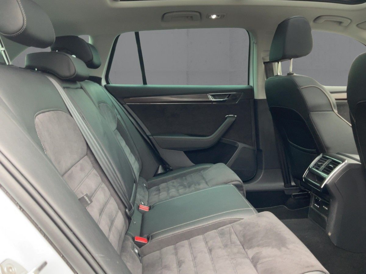 Skoda Superb - Bild 12