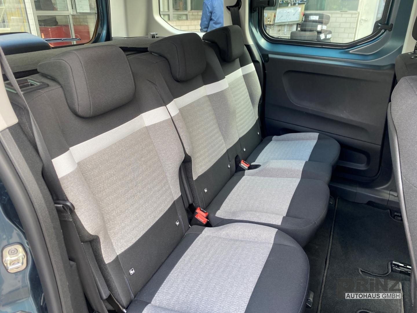 Citroën Berlingo Plus M 110 PS *1.Hand *AHK *Sitzheizung