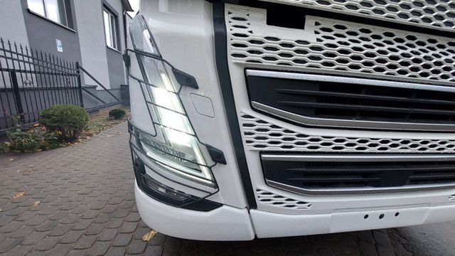 Volvo FH 540 8x4 tridem