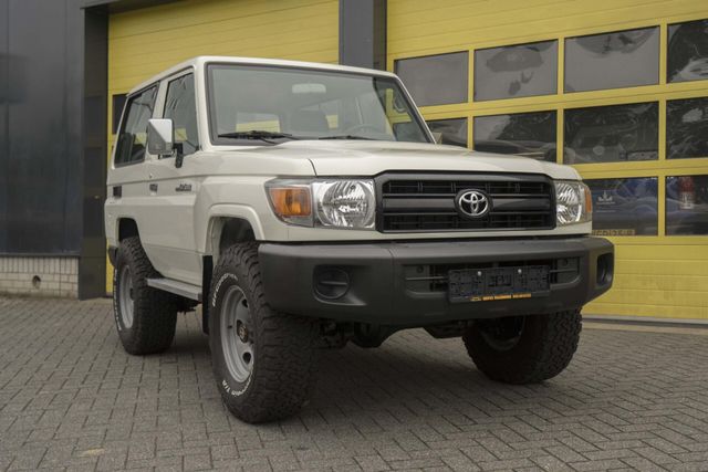 Toyota Landcruiser HZJ 71 4.2 Diesel Kasten