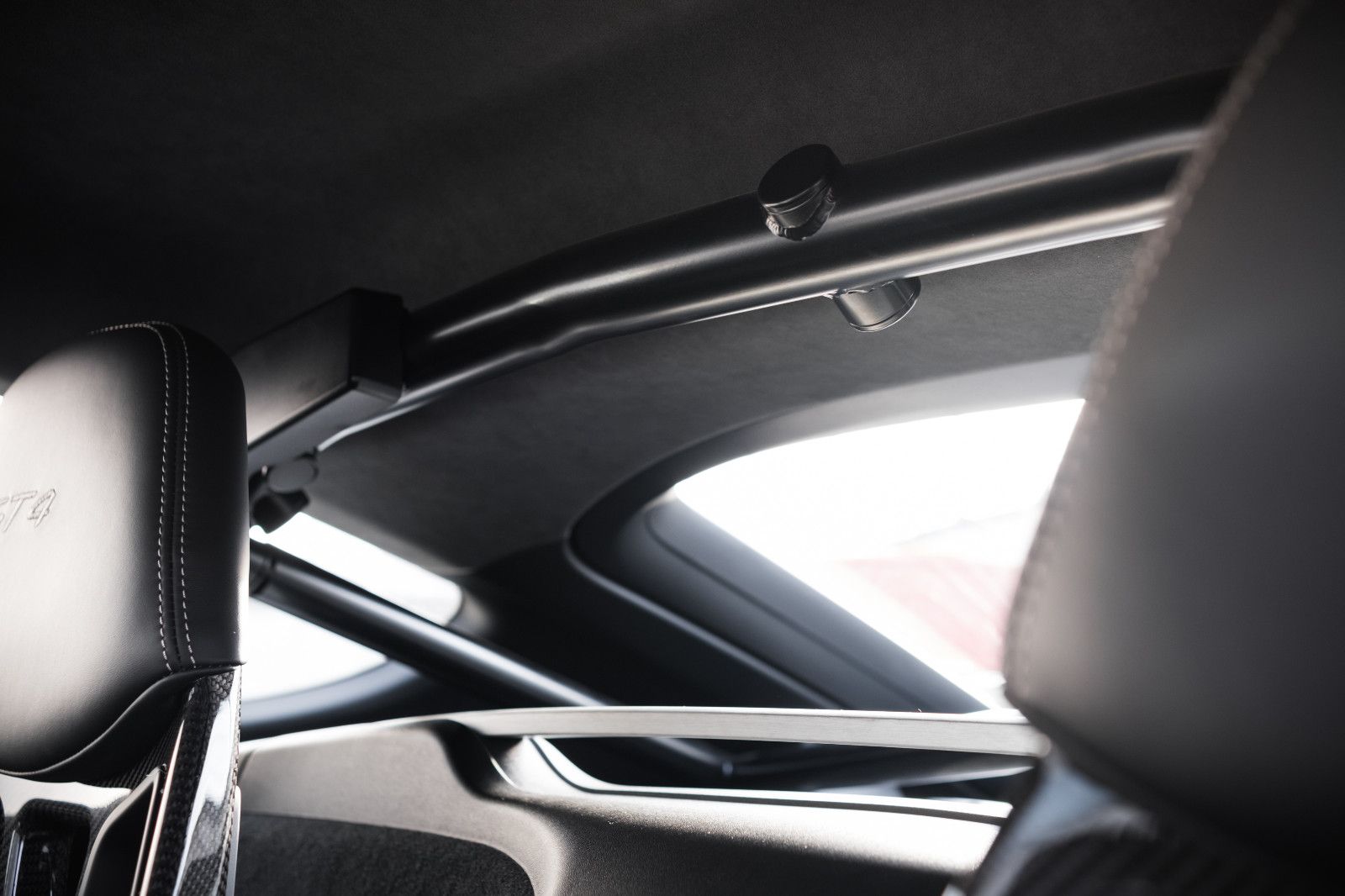 Fahrzeugabbildung Porsche Cayman 981 GT4- prom. Vorbesitz - MR Kit - 460PS