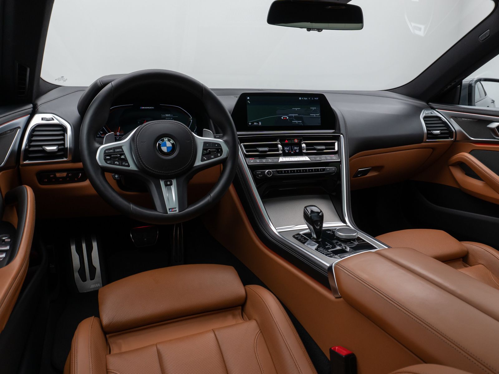 Fahrzeugabbildung BMW M850i xD GC Panorama 360°DAB H/K SoftCl 20Zoll